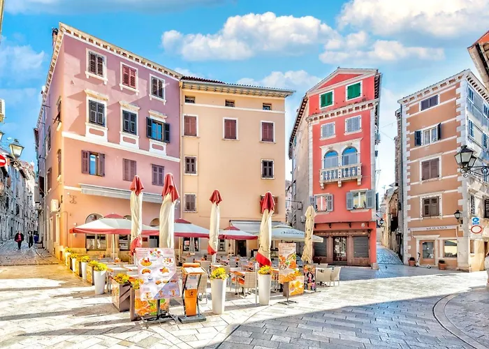 Captains ゲストハウス 3*